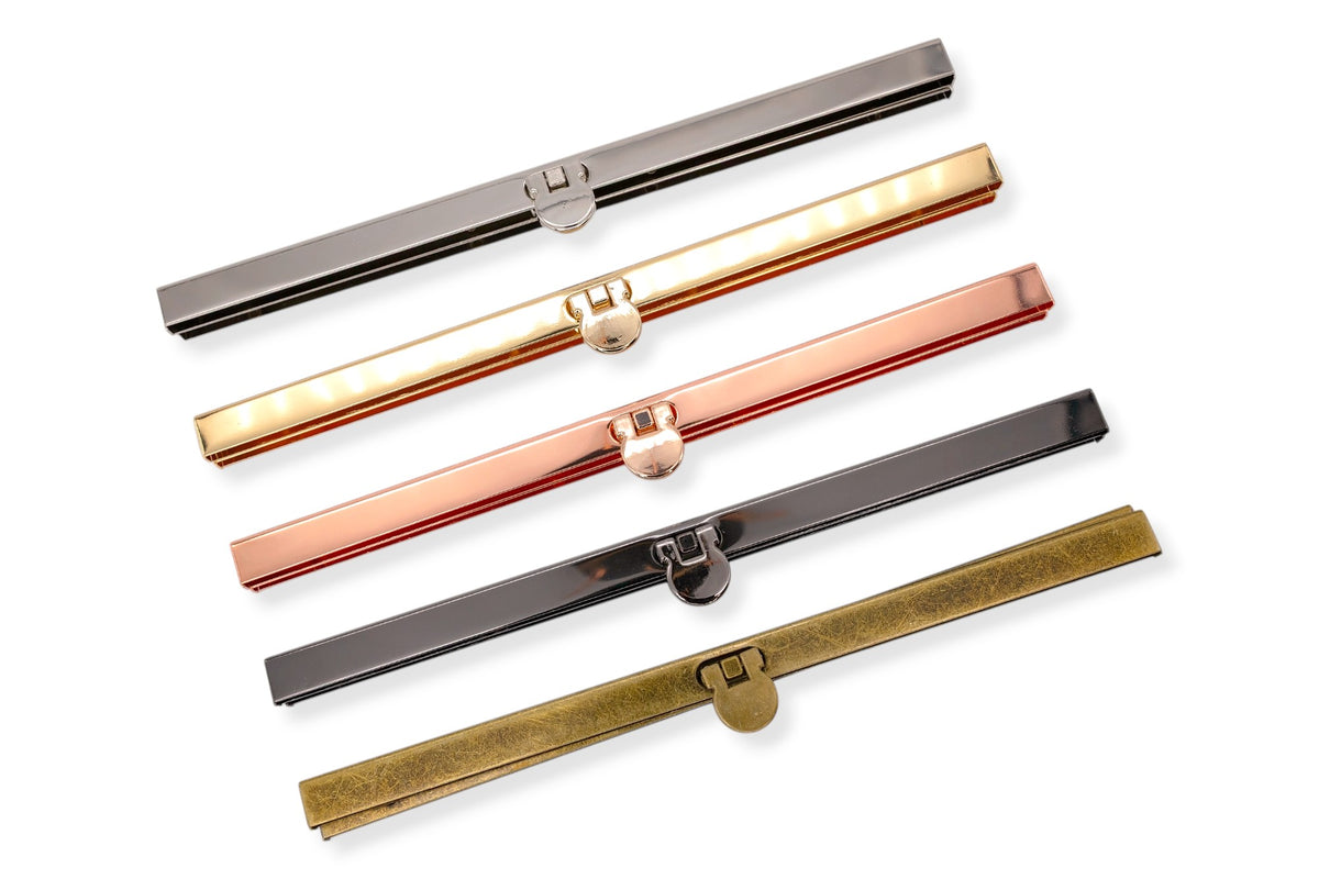 Flip Lock Wallet Frame – 7 1/2