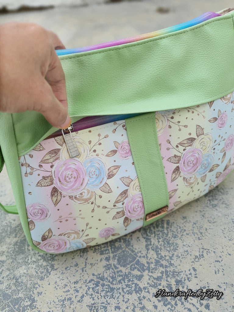 The Callie Crossbody Bag PDF Sewing Pattern by Sew Yours