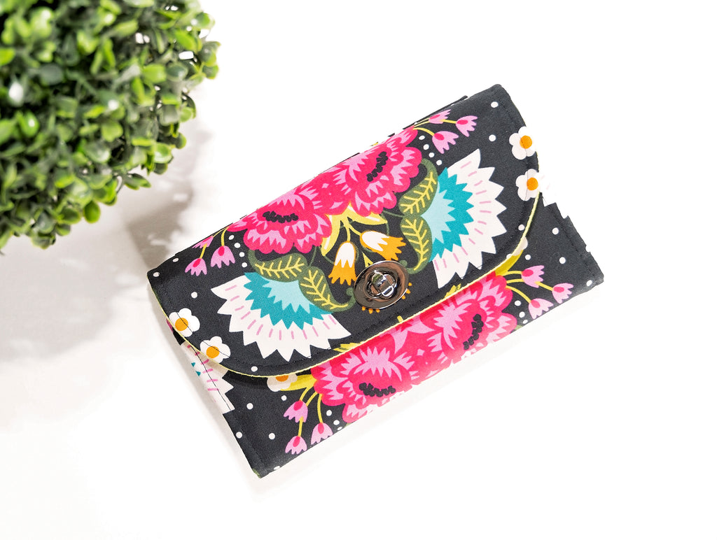 Sew Yours Wallet Patter The Fold-N-Go PDF Sewing Pattern